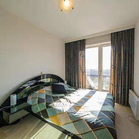 Espace Ii - 0401 + Box 4&5 Apartment